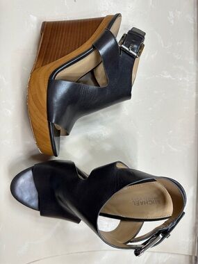MICHAEL Michael Kors Gray Leather Wedge Sandals with Wood-Tone Platform